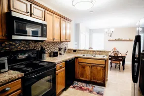 Spacious 3BR Home | Near Downtown Prattville - Image 4
