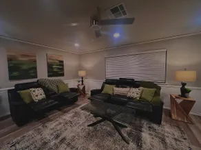 Cozy Recliner Retreat, Downtown home, Quiet area - Image 3