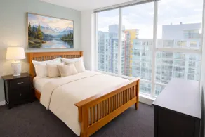8 Urban Stay downtown Vancouver - Image 3