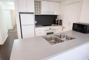 8 Urban Stay downtown Vancouver - Image 2