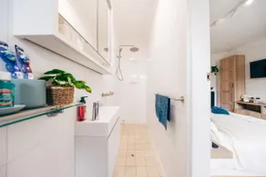 The Elizabeth Bay Studio - Image 4