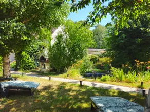 Fairytale house, garden & barbecue, 1 hour from Paris - Image 5