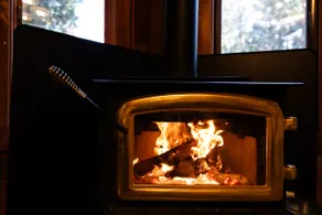 Maximum 8 people / Authentic log house with a wood stove / BBQ on the terrace / 65” TV - Image 2