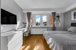 Gold Point 89 - Central Warsaw with FREE Parking - Image 3