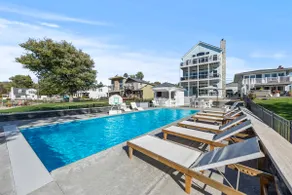Lakefront 6BR w/ Heated Pool, Fire-pit & Boat Slip - Image 4