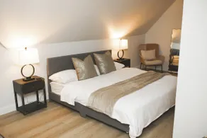 The Château at Cobbs Hill: The Tower Suite - Image 3