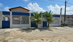 Swimming pool, 4 suites and comfort next to the beach. - Image 2