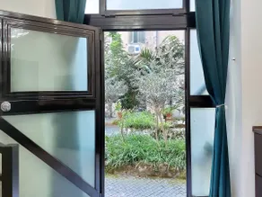 Trevi Fountain Home - Image 5