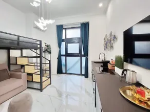 Trevi Fountain Home - Image 3