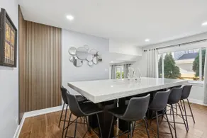 Luxury 4BR/3BA Near O'Hare - Game Room & Playroom - Image 4