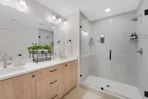 Downtown SLC & Airport Close | Clean Cozy 3BR Stay - Image 5