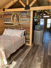 Country Cabins - Image 3