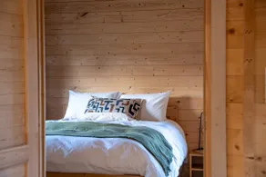 Charming gîte Ò Chalet with Nordic hot tub - Image 5