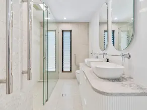 Exclusive Blue Lagoon with private heated pool - Image 5