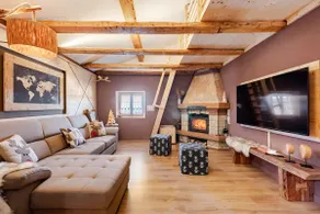 FantasyHome, Mountain Chalet with Private Sauna - Image 2