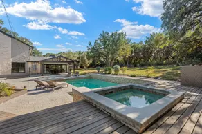 Hill Country Escape 5BR Sleeps 12 Pool Hot Tub - Image 2