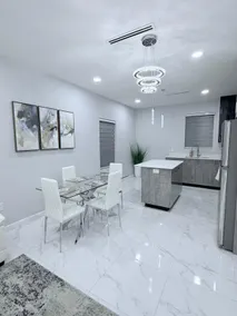 Cozy Apartments in Palm Hills - Image 4