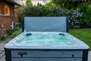 New! Lux Look in Plymouth I Walk to DT l Hot Tub - Image 2