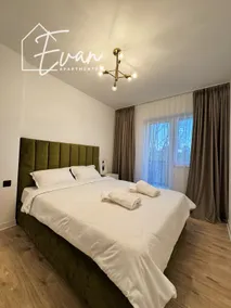 Luxury Park View Apartment by Evan Apartments - Image 5
