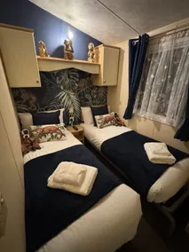 Coastal retreat with monkey-themed kids rooms Caravan - Image 3