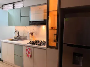 Spacious, ideal for groups, 3 bedrooms, and centrally located - Image 3