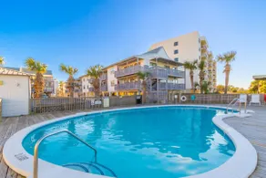 1 bed Beach Pools Waterfront Boating Palmaway - Image 2