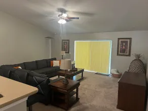Lovely home in quiet neighborhood. Sleeps 8. - Image 2