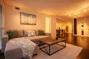 Skyline View | 2 Master Suites| Heart of CityPlace - Image 5