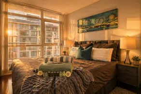 Skyline View | 2 Master Suites| Heart of CityPlace - Image 3