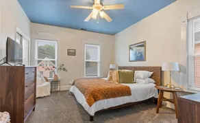 Historic south park gem (close to UD, MVH & more) - Image 4