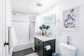 @home! 2Bd|2Ba Full New Unit KingSize Bed - Image 3