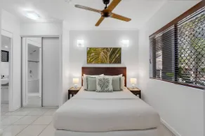Poolside Dreams - Dual Key Near Beach & Dining - Image 3