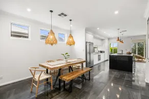 Modern Coastal Haven, Walk to Eden Beach & Shops - Image 2