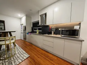 Modern 1Bd 1Bath Unit Near Airport & Penrith - Image 3