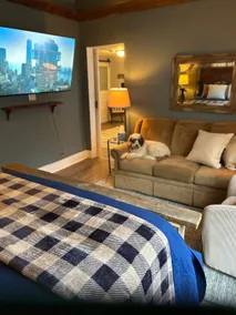 Country Club Cottage - Image 2