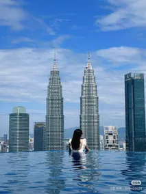 Eaton Hotel Apartment Eaton KLCC 5-Star Hotel Apartment Infinity Pool Instagram-worthy (New Airbnb Offer) - Image 4