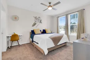 Stylish 2BR • Pool & Gym • Minutes to Disney - Image 4