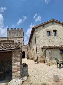 Next to castle of Villa-Siena. heart Francigena - Image 2