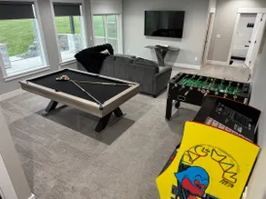 Cozy, Spacious, Entertaining, Pool Table & More! - Image 2