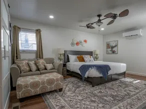 Route 66 Retreat | Handicap Accessible Comfort - Image 2