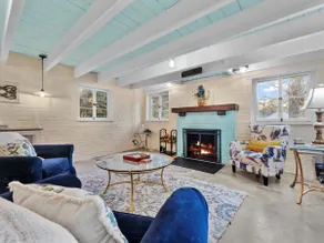 Vincent House - Historic Charm & Modern Comfort - Image 2
