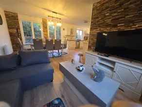 Family cottage, heated indoor pool, Jacuzzi. - Image 4