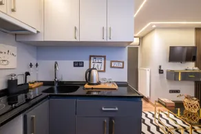 Our property 202, which is adjacent to Beşiktaş Çırağan Palace - Image 4