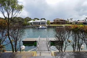 Waterfront Retreat with Dolphin Views - Image 4