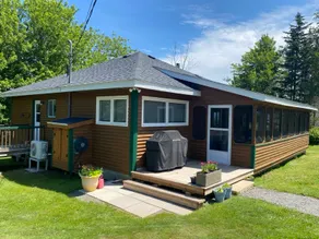 MacDonald Beach Retreat | 3BR | Steps to the Beach - Image 2