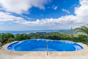 Apt with ocean view, private terrace, common pool - Image 3