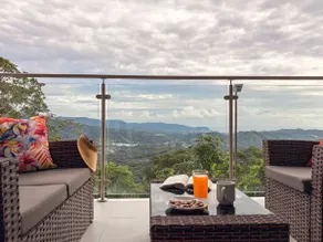 Apt with ocean view, private terrace, common pool - Image 4