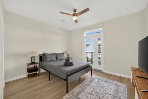 1 Bedroom 1 Bathroom, 2 Futon, with Pool & Gym 220 - Image 2