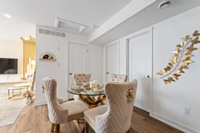 Casa Nova Niagara- New home with a chic and Style - Image 2
