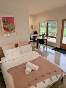 Eco Studio in Chewton Bush - Image 5